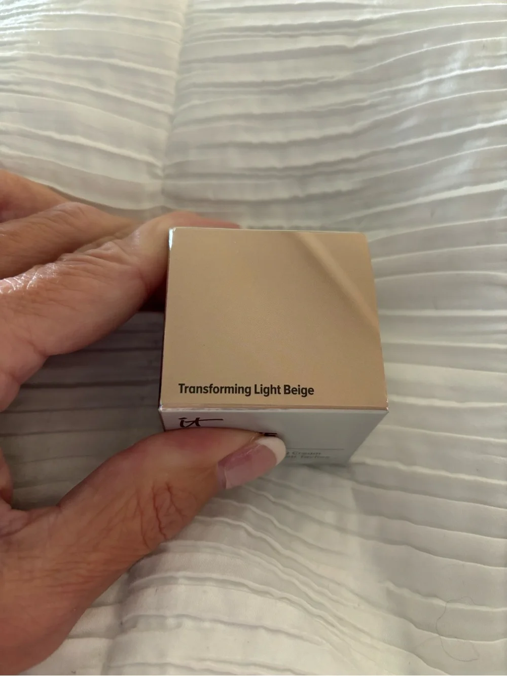 it cosmetics neutralizing correcting